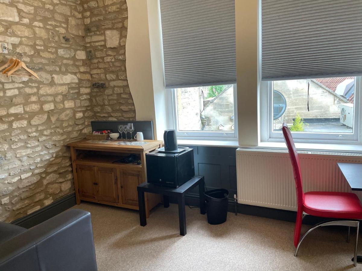 Bear Inn Bradford-On-Avon Εξωτερικό φωτογραφία
