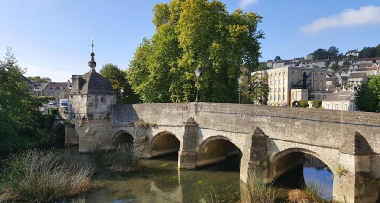 Bear Inn Bradford-On-Avon Εξωτερικό φωτογραφία